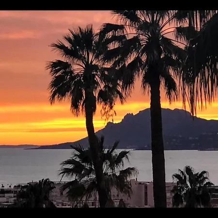 Nocleg ze śniadaniem Chateau Les Alouettes Cannes